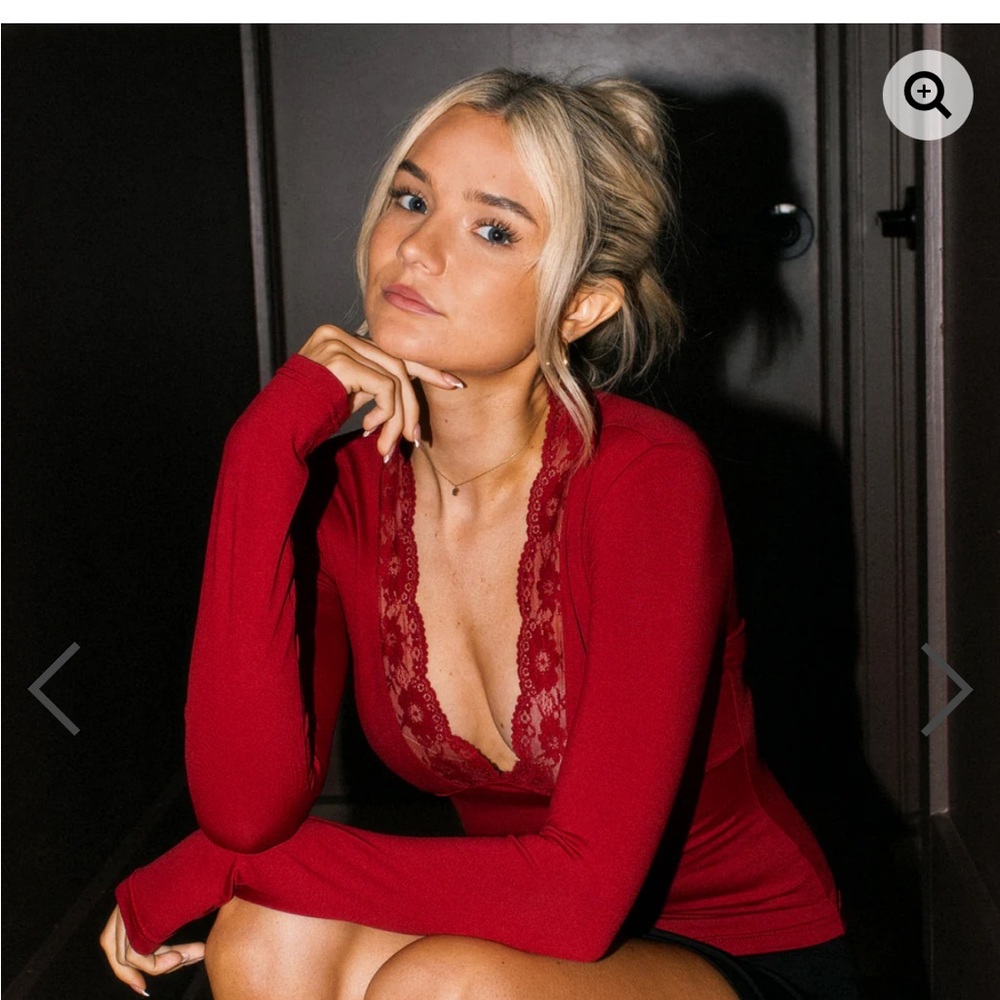 BNWT Harlow Deep Red Lace V-Neck Blouse